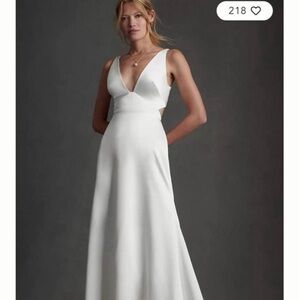 NWT- Watters Collin’s Plunge wedding Gown from Anthropologie (sz12)